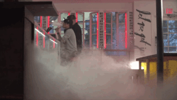 Large vape dance